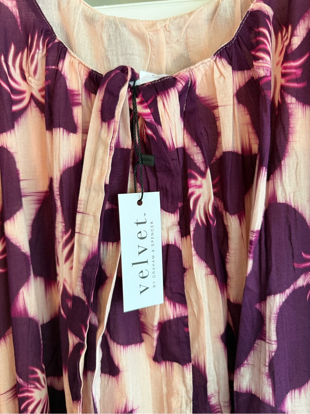 New with Tags Velvet by Graham & Spencer Midi Dress Pink Size Medium Floral - Picture 5 of 9